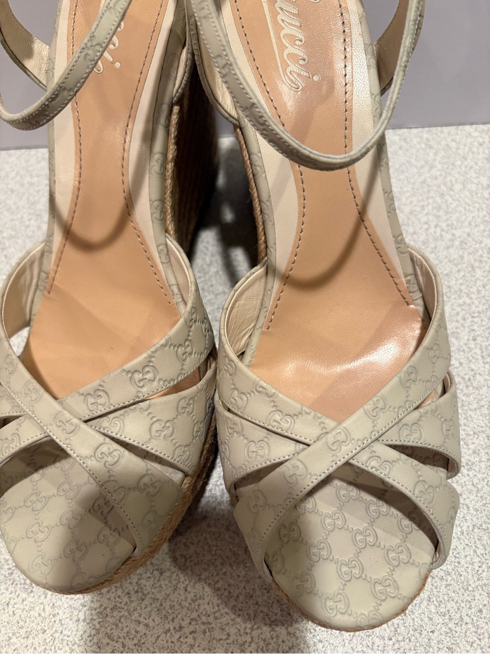 Gucci Beige GG Monogram Espadrille Wedge Sandals Penelope 41.5/11.5 New - Picture 6 of 16